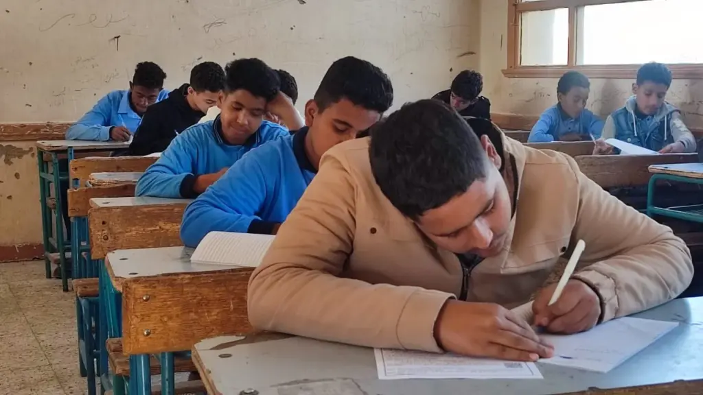 ضوابط وممنوعات بامتحانات الشهادة الإعدادية 2025 | صورة حصرية من موقع مصر 24