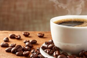 ماذا يحدث لجسمك عند تناول 3 أكواب من القهوة يوميًا.. مفاجأة مذهلة !!