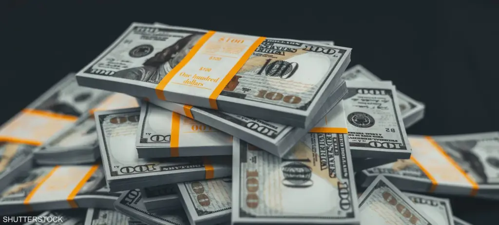 سعر الدولار اليوم الأحد 15-6-2025 أمام الجنيه المصرى | صورة حصرية من موقع مصر 24