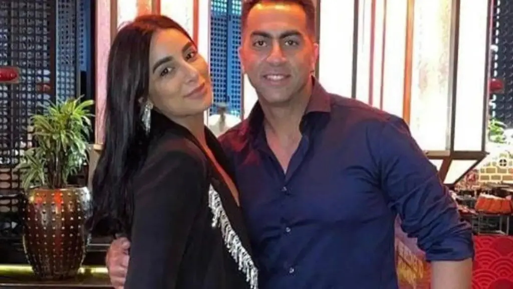 تصالح بين الفنانة جوري بكر وطليقها رامي زيان بعد خلافات طويلة