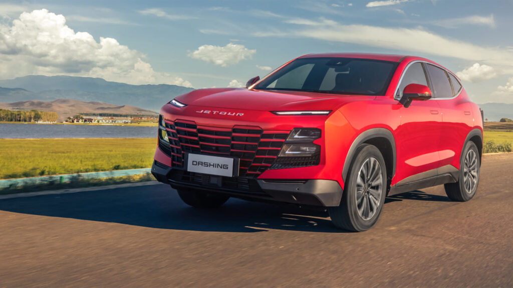 سعر ومواصفات جيتور داشينج 2025.. SUV مثالية تجمع بين القوة والتكنولوجيا!