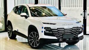 سعر ومواصفات جيتور داشينج 2025.. SUV مثالية تجمع بين القوة والتكنولوجيا!