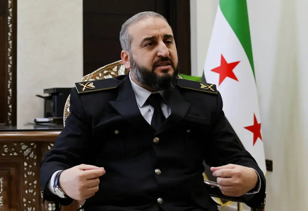 وزير الدفاع السوري يعلن وقف إطلاق النار في السويداء بعد اشتباكات دامية استمرت 3 أيام