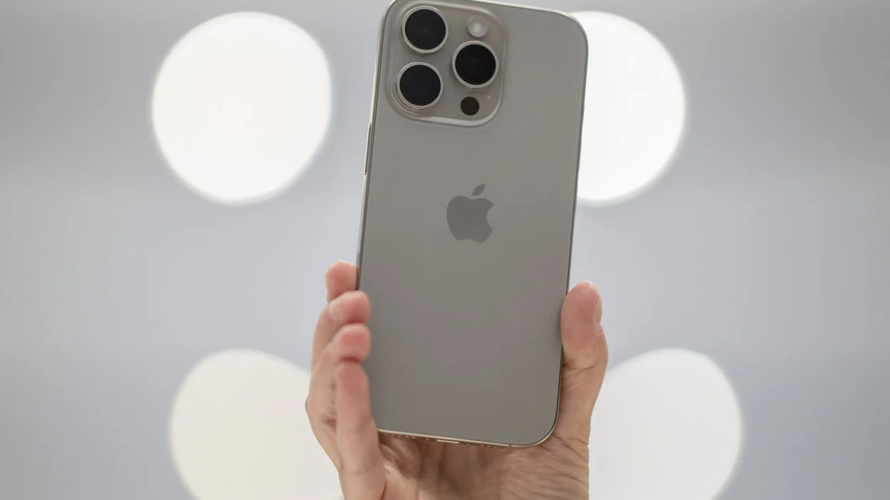 تسريبات iPhone 17.. تصميم جديد كليًا وتفاصيل ثورية لأول مرة