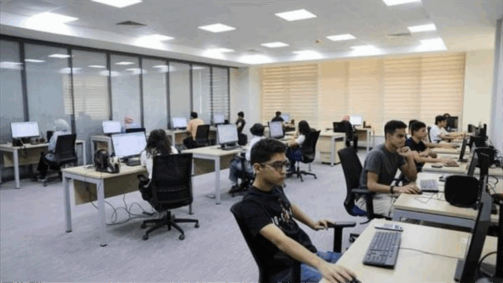 التعليم العالي تعلن عن أماكن شاغرة بالكليات والمعاهد لطلاب المرحلة الثالثة 2025 التعليم العالي تعلن عن أماكن شاغرة بالكليات والمعاهد لطلاب المرحلة الثالثة 2025