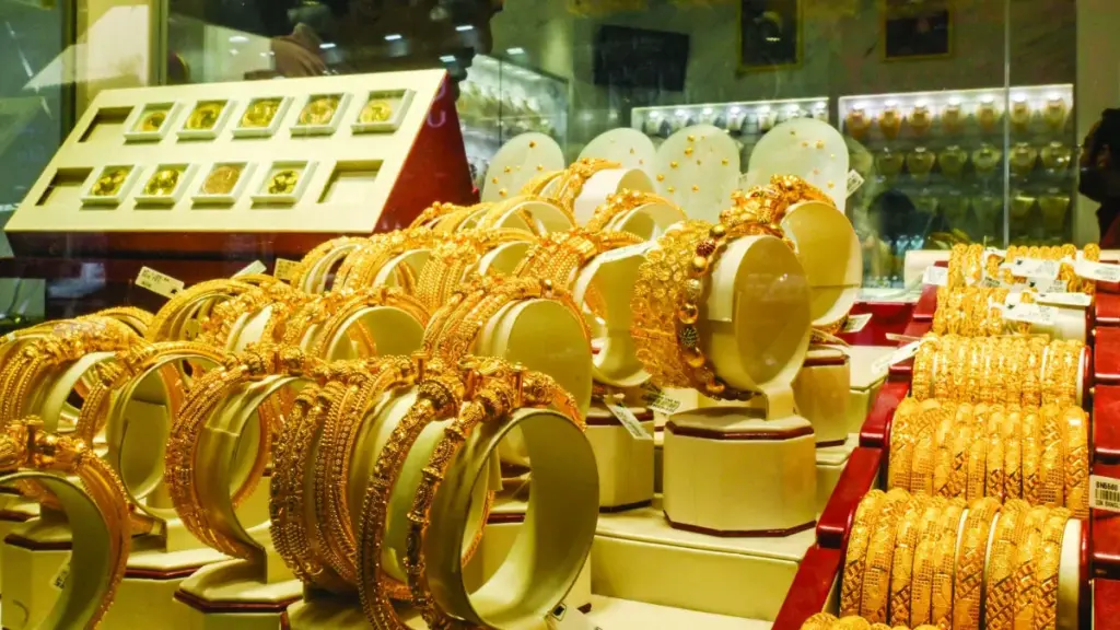 تراجع أسعار الذهب اليوم الأربعاء 27 أغسطس 2025 في مصر