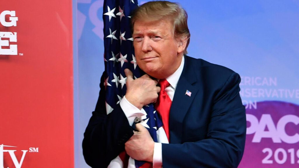 “ترامب مات” يتصدر الترند: تصريحات فانس و”عائلة سمبسون” تثير جدلًا عالميًا