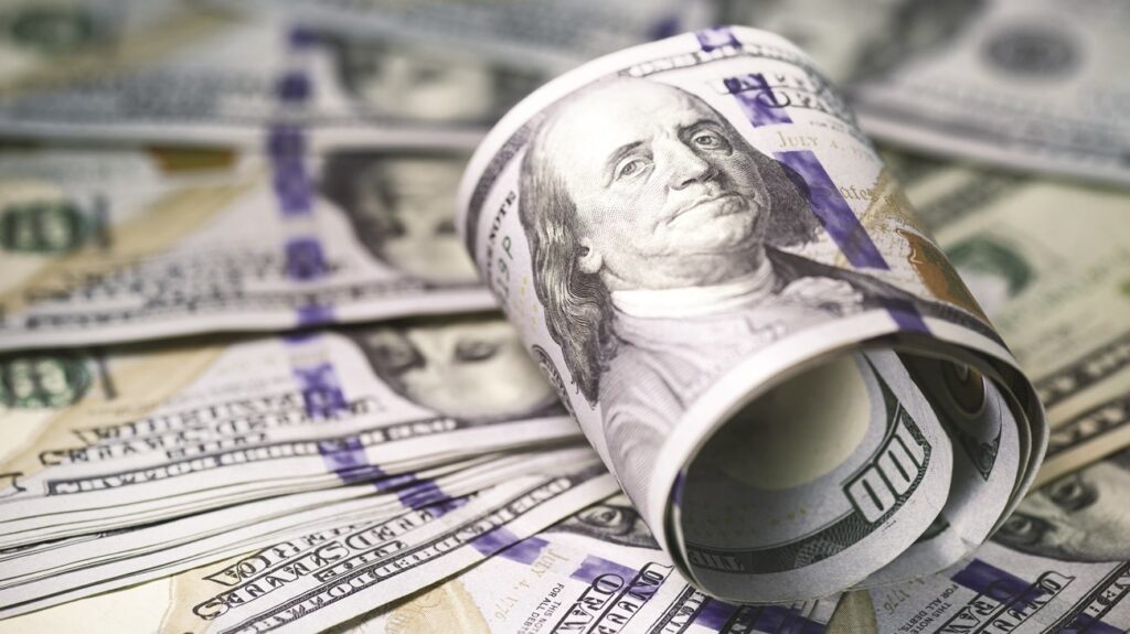 سعر الدولار اليوم السبت 6 سبتمبر 2025 في البنوك المصرية.. استقرار ملحوظ في التعاملات الصباحية