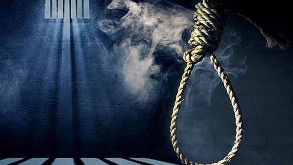 الإعدام لربة منزل وزوجها وشقيقه بالقليوبية بعد قتلهم شابًا وإلقاء جثمانه في مصرف مائي