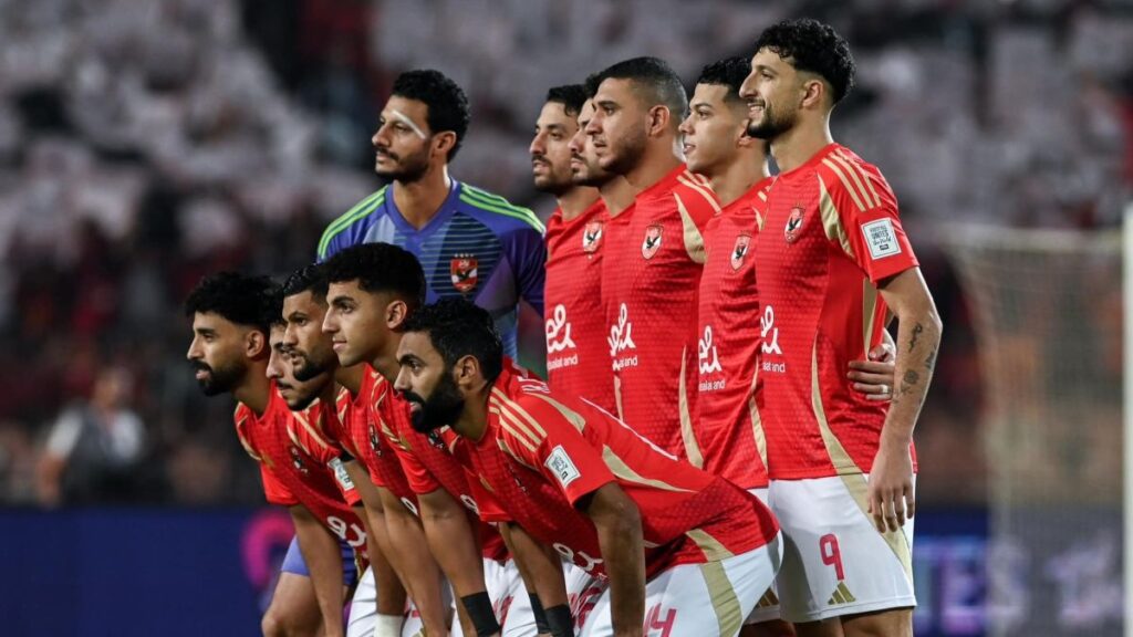 تشكيل الأهلي الرسمي أمام سيراميكا كليوباترا في الدوري المصري الممتاز