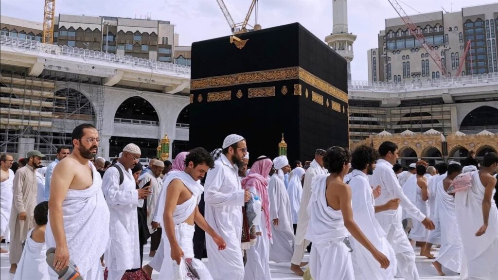 رسمياً.. تخفيض أسعار الحج السياحي 2026 | مواعيد التقديم والقرعة وشروط القبول