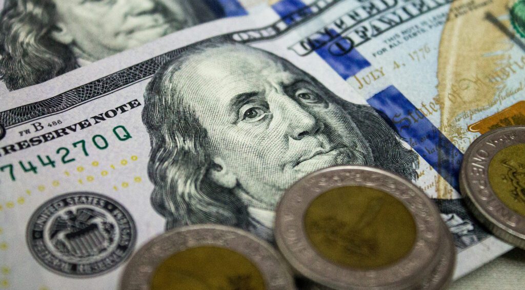 سعر الدولار اليوم الثلاثاء 25 نوفمبر 2025 في منتصف التعاملات بالبنوك المصرية