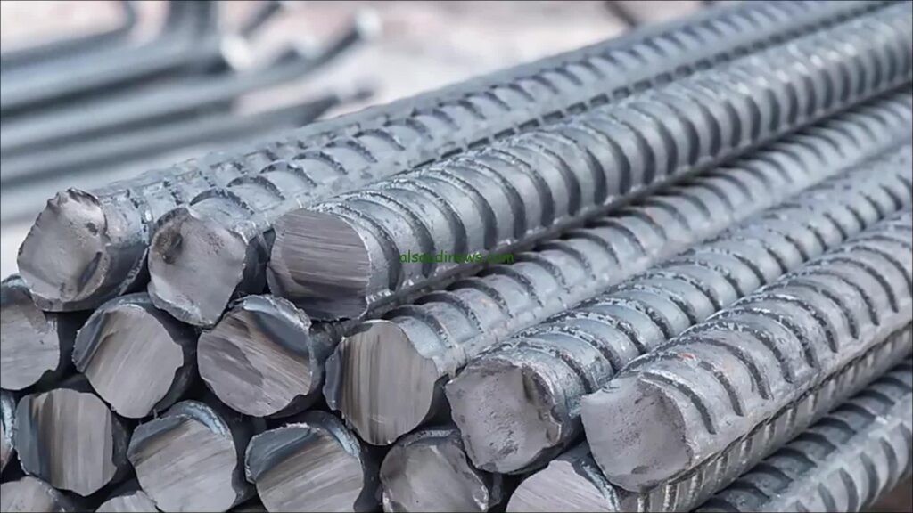 سعر الحديد والأسمنت اليوم الاثنين 22 ديسمبر 2025 في مصر.. عز يصل 39,090 جنيه بعد الارتفاع