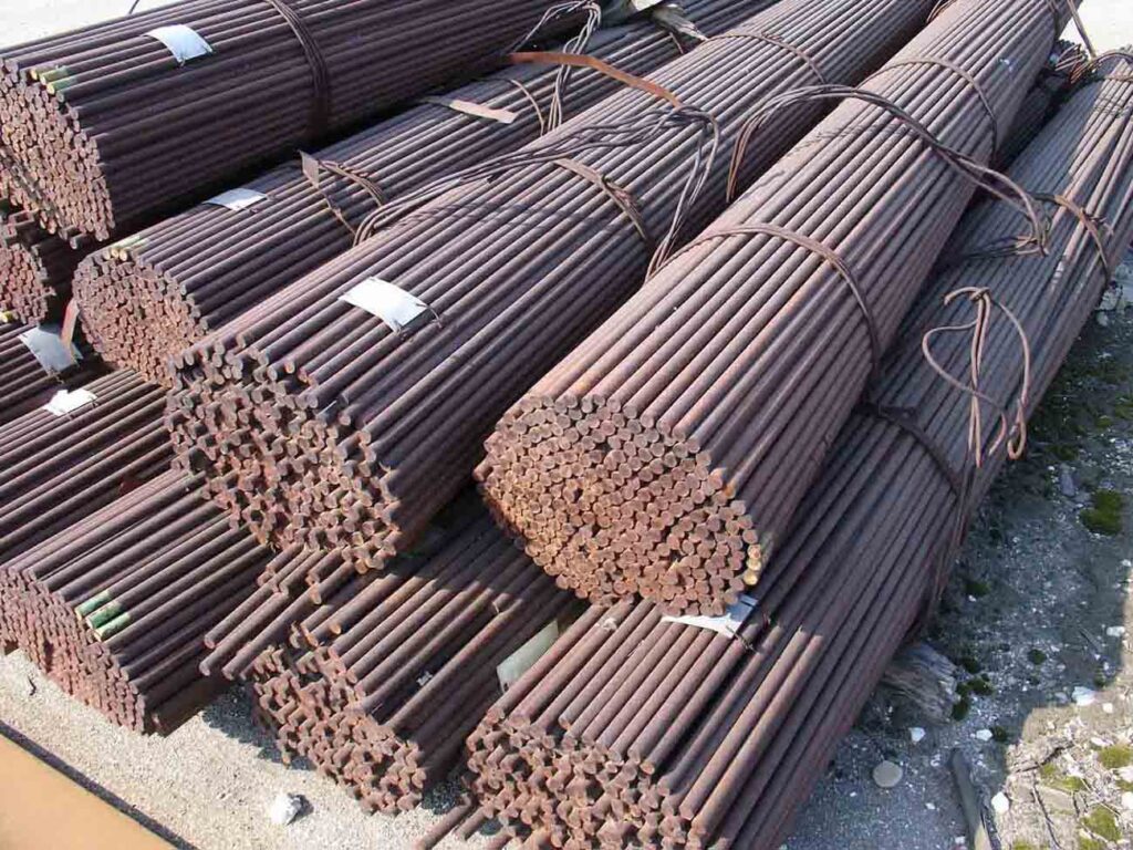 بكام طن عز النهاردة؟ بورصة الحديد الأحد 28 ديسمبر | الاستثماري +1666,