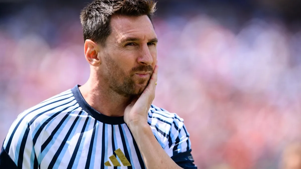 صدمة لعشاق الكرة..ميسي يعلن الرحيل عن منتخب الأرجنتين