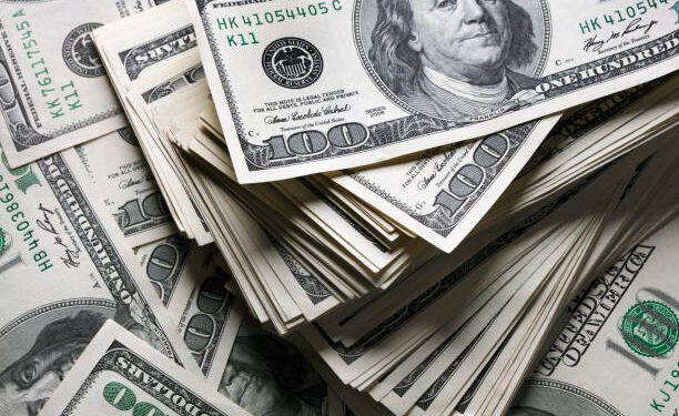 سعر الدولار اليوم الخميس 3 سبتمبر.. مفاجأة في أسعار العملة الخضراء بالبنوك مسودة تلقائية