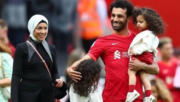 محمد صلاح يرزق بمولود جديد.. تعرف على اسم نجله ومعناه