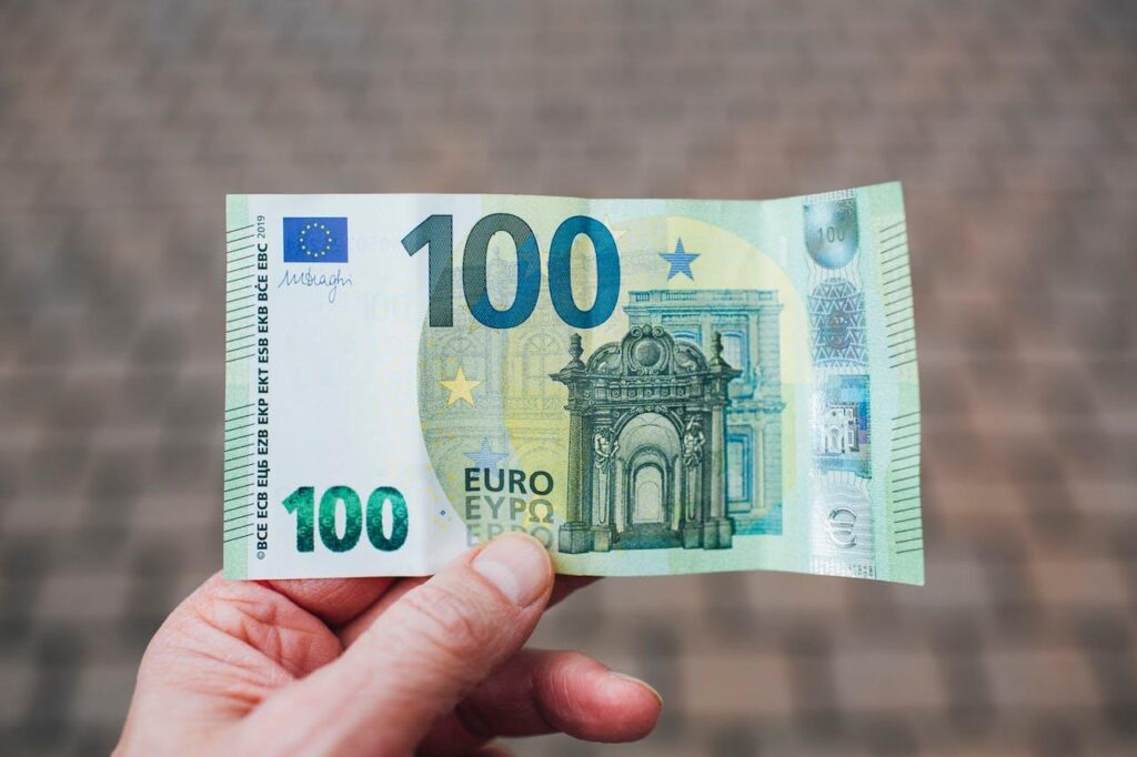 سعر اليورو اليوم الثلاثاء 8 سبتمبر 2026.. ارتفاع جديد أمام الجنيه في البنوك