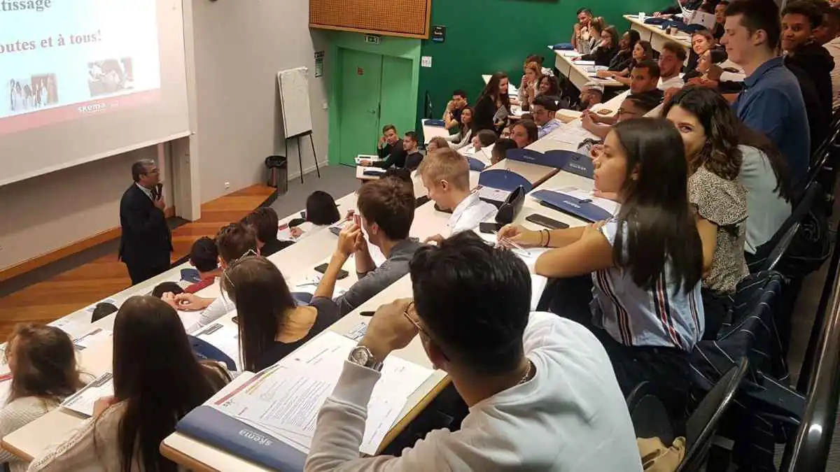 موعد بدء الدراسة بالجامعات 2026.. اعرف خريطة العام الجامعي بالكامل
