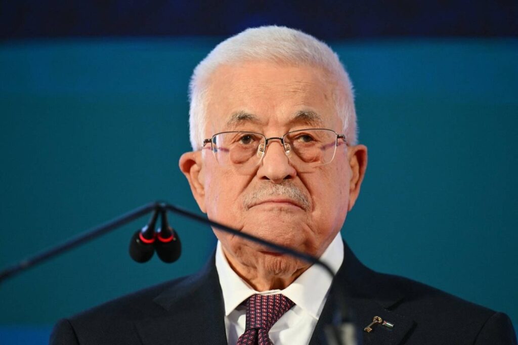 محمود عباس في مصر غدًا.. تفاصيل القمة المرتقبة مع الرئيس السيسي محمود عباس في مصر غدًا.. تفاصيل القمة المرتقبة مع الرئيس السيسي
