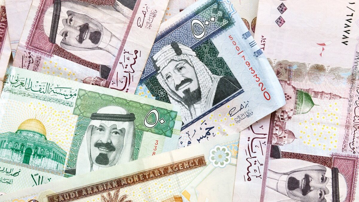 قبل السفر .. سعر الريال السعودي اليوم الأحد 20 سبتمبر 2026 أمام الجنيه
