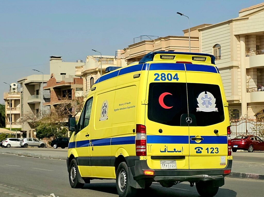 مأساة في الخصوص.. مصرع مسن بعد سقوطه من شرفة منزله والتحقيقات تكشف التفاصيل مأساة في الخصوص.. مصرع مسن بعد سقوطه من شرفة منزله والتحقيقات تكشف التفاصيل