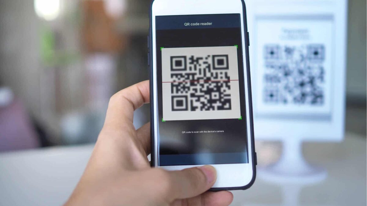 احذر قبل ما تعمل Scan.. رموز QR تتحول إلى فخ لسرقة بياناتك وأموالك
