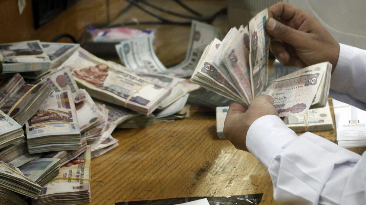 موعد صرف مرتبات أكتوبر 2026 بالزيادة الجديدة.. التفاصيل الكاملة
