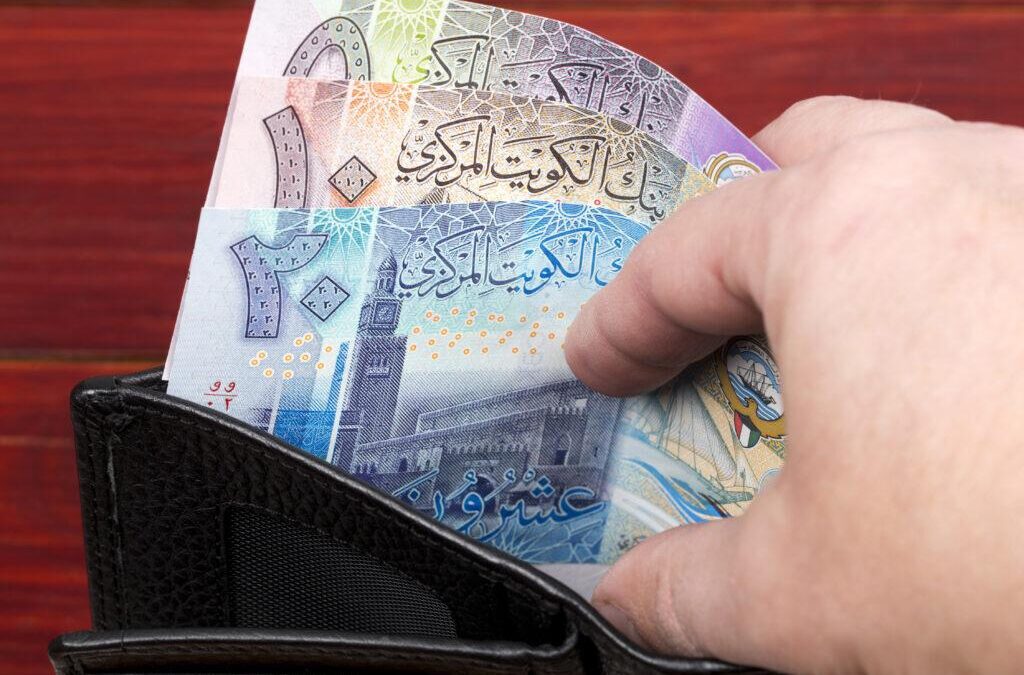 سعر الدينار الكويتي اليوم الثلاثاء 27 أكتوبر 2026 أمام الجنيه المصري في البنوك