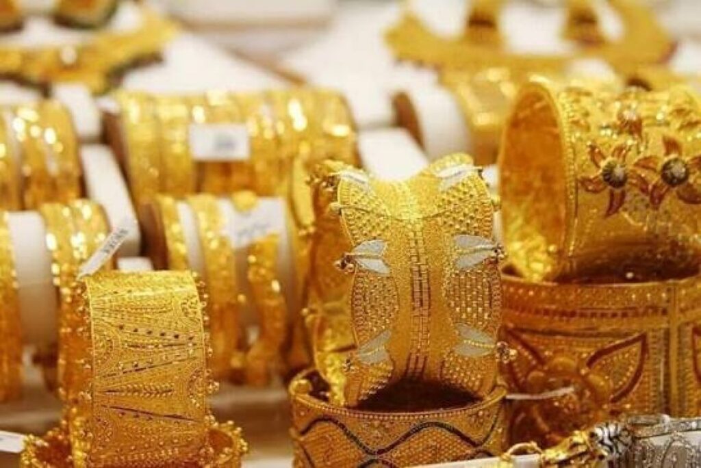 عيار 21 بكام؟.. أسعار الذهب اليوم الاثنين 19 أكتوبر 2026 في مصر عيار 21 بكام؟.. أسعار الذهب اليوم الاثنين في مصر